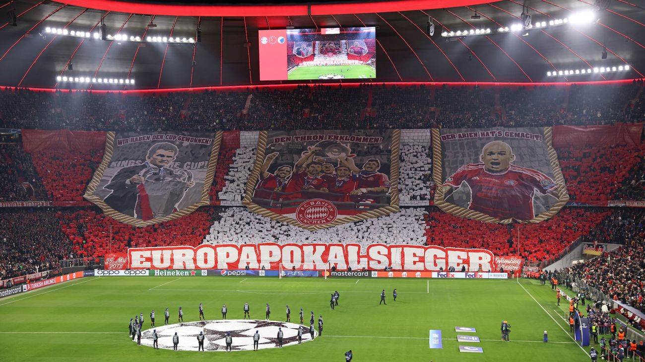 Bayern-tifo på Allianz Arena