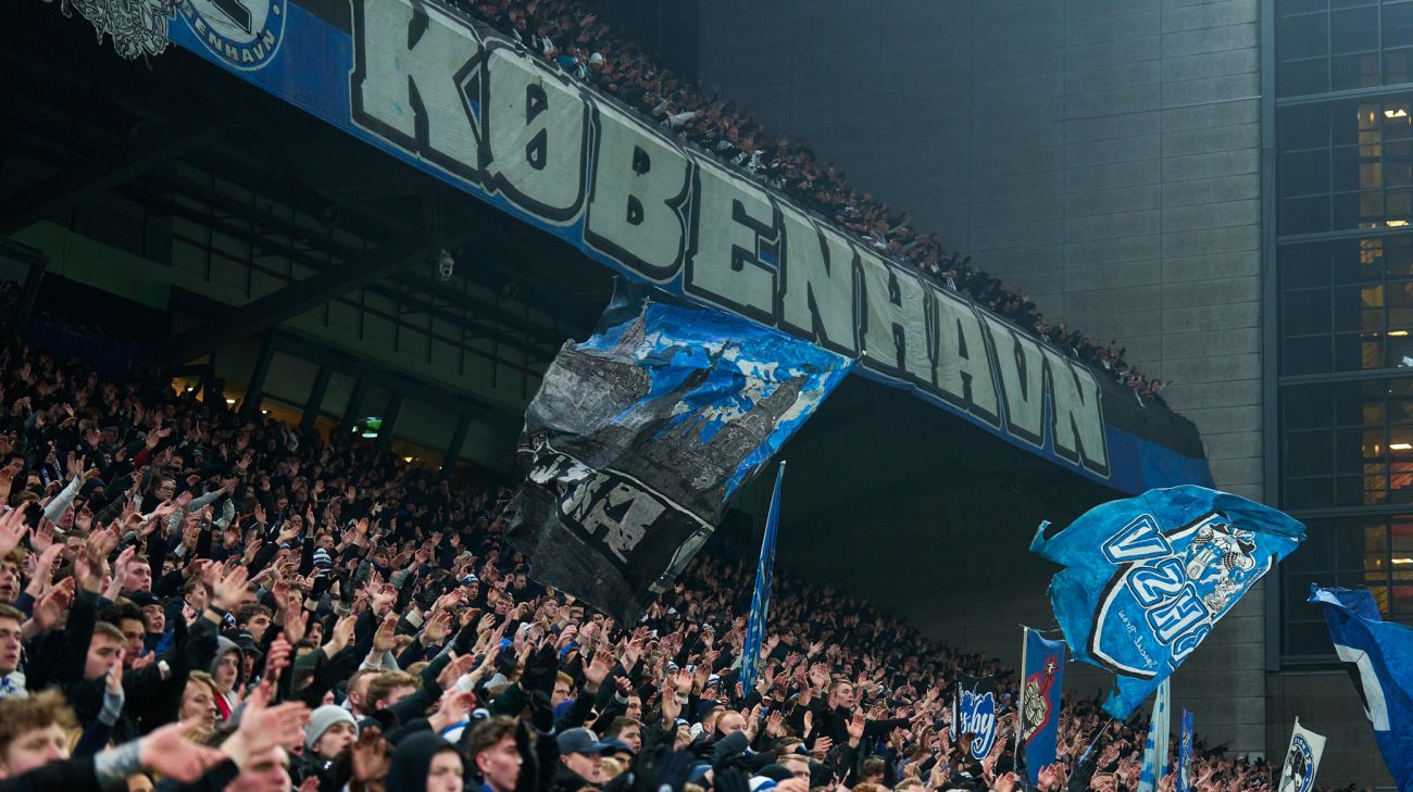 FCK-fans på Sektion 12 FCK-fans på Sektion 12