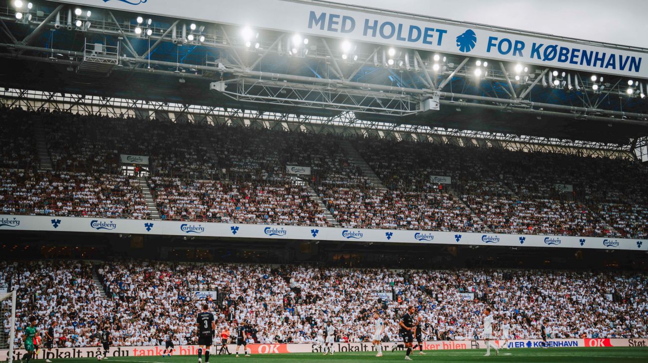 C-tribunen i Parken C-tribunen i Parken