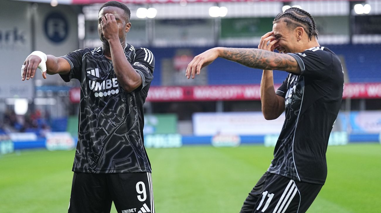 Youssoufa Moukoko og Jordan Larsson Youssoufa Moukoko og Jordan Larsson