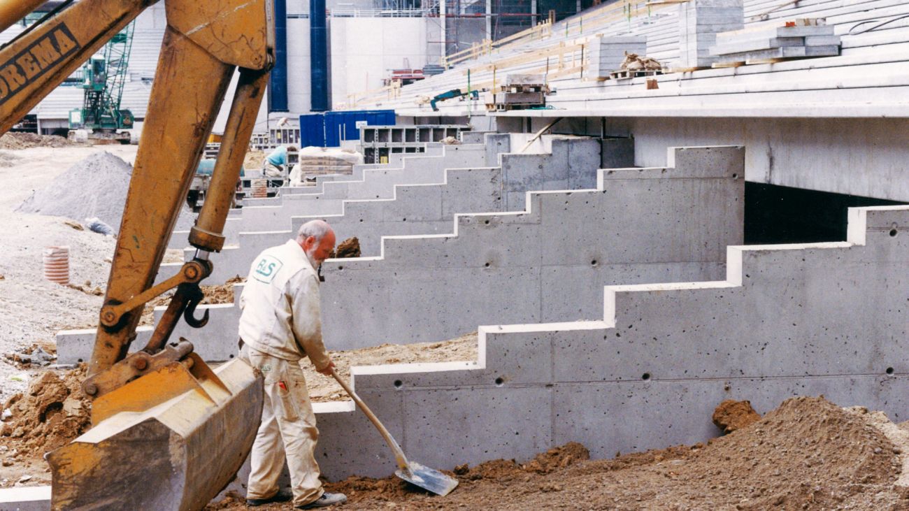 C-tribunen under Parkens ombygning 