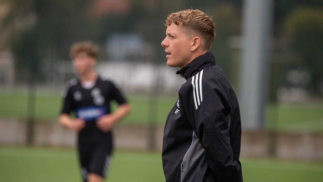 U17-cheftræner Emil Fredslund