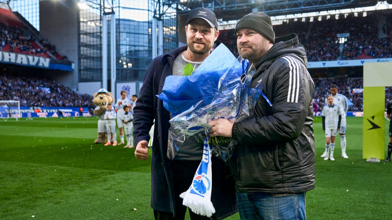 Fanklubben byder Bo Svensson velkommen i Parken