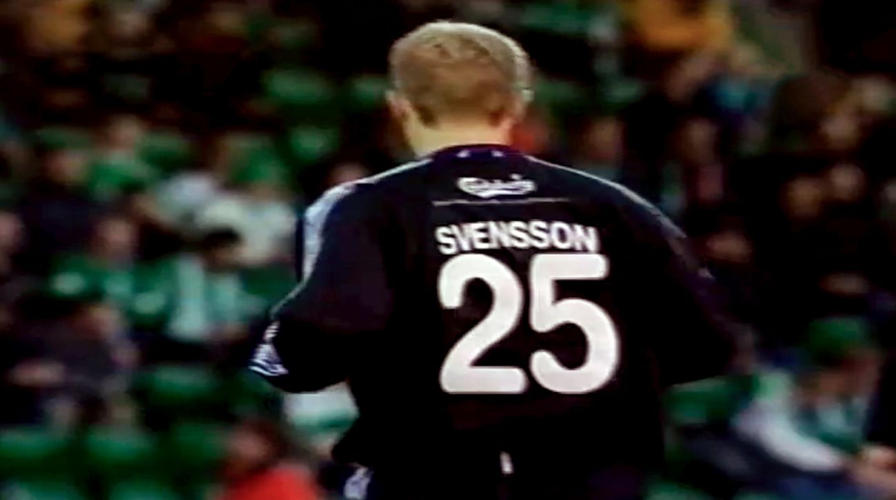 Bo Svensson med rygnummer 25