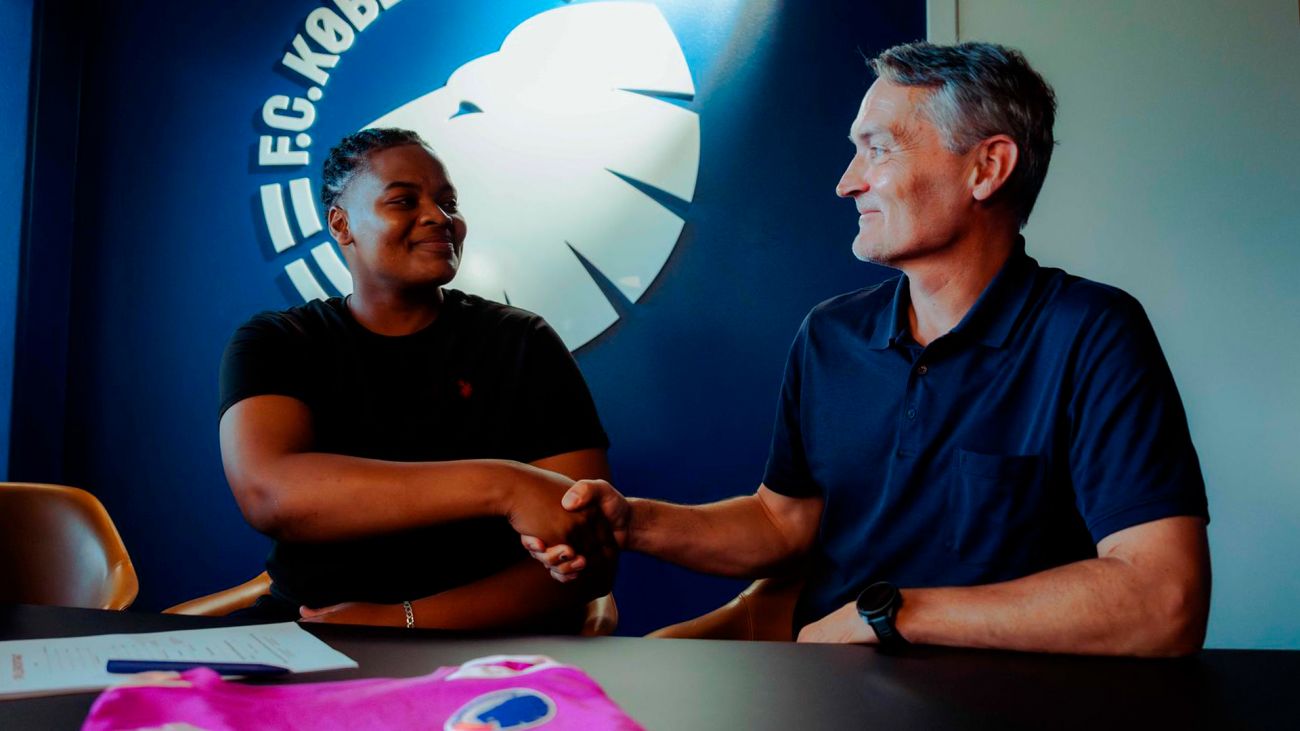 Jessica Williams og keepertræner Sonny Laudrup