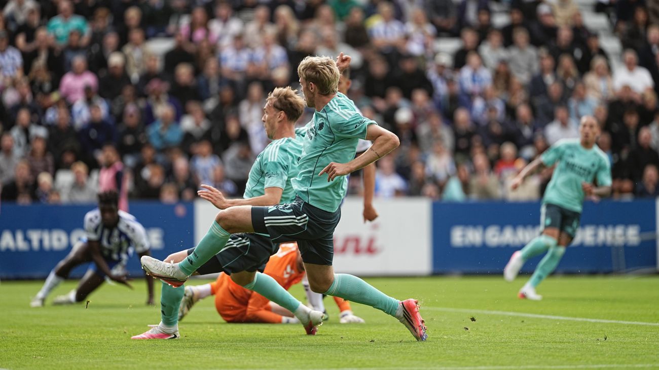 Asger Sørensen scorer