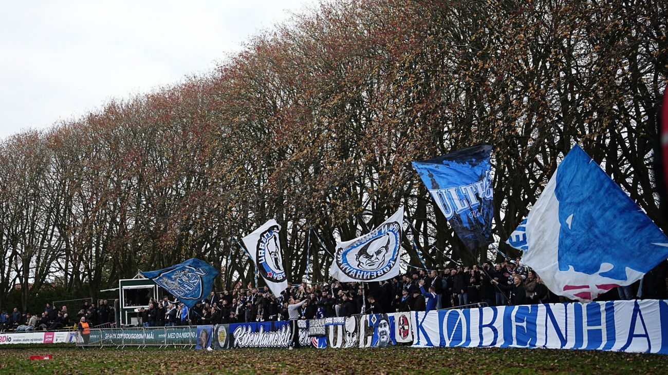 F.C. København-fans på Riisvangen Stadion